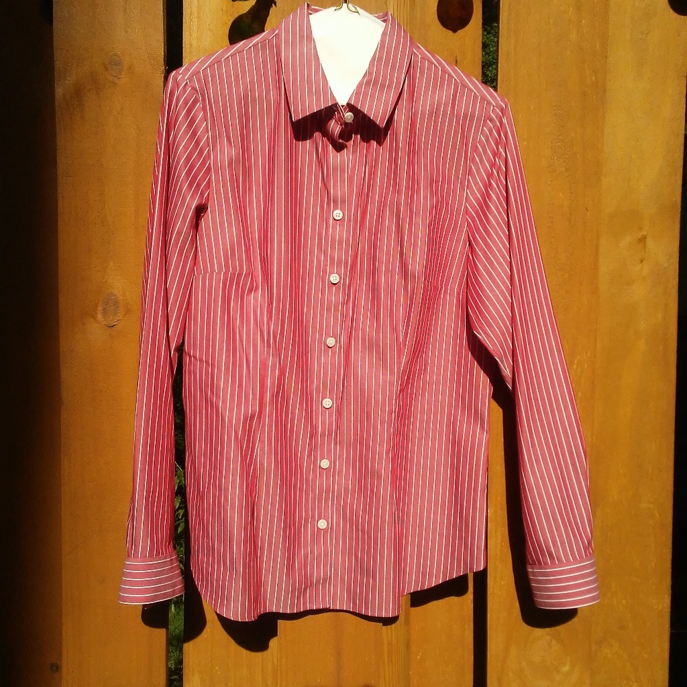 Coldwater Creek NO IRON! Shirt Size M (10/12)